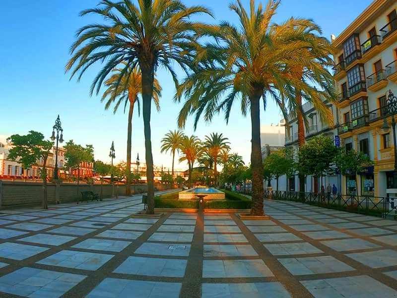 Chiclana-Cabana-Parking-Blue شيكلانا دي لا فرونتيرا المظهر الخارجي الصورة